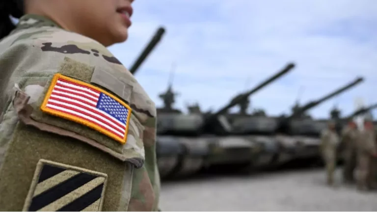 reason-why-american-reason-why-the-american-flag-is-sometimes-backwards-on-military-uniforms.webp
