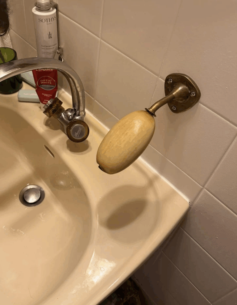 rotating-soap-bathroom.jpg