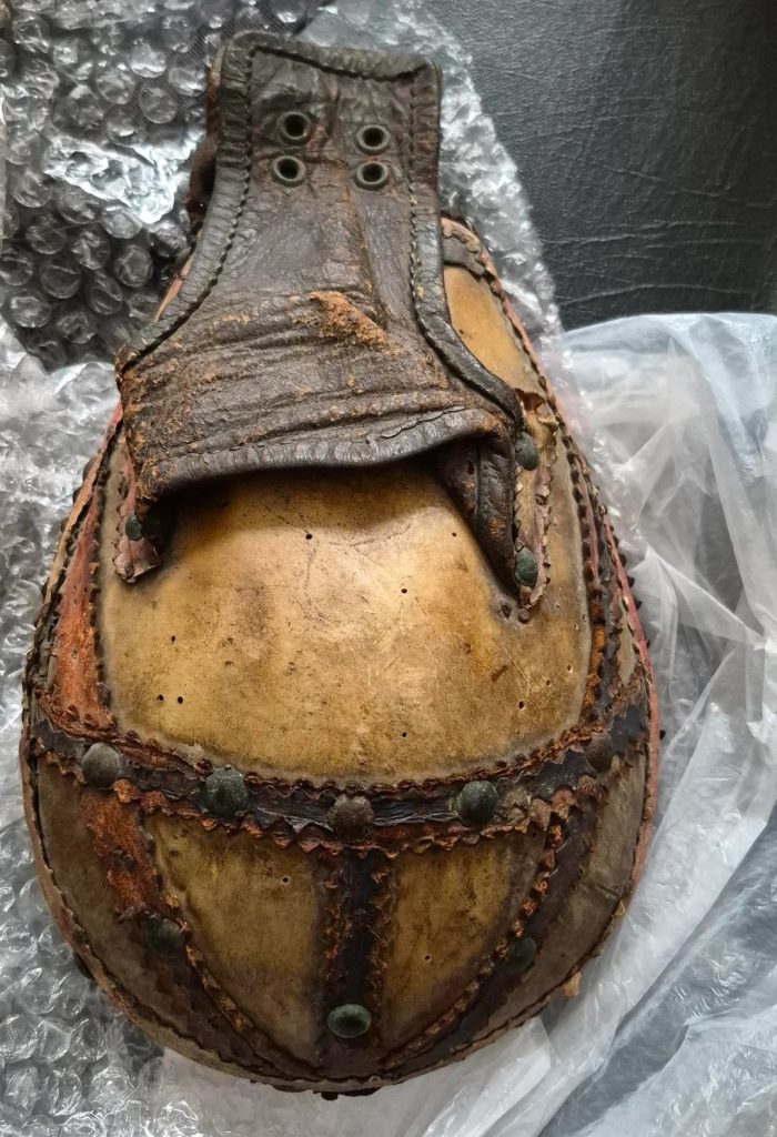 need-help-identifying-this-possible-tibetan-drum-found-in-v0-06k700240i1h1 need-help-identifying-this-possible-tibetan-drum-found-in-v0-06k700240i1h1