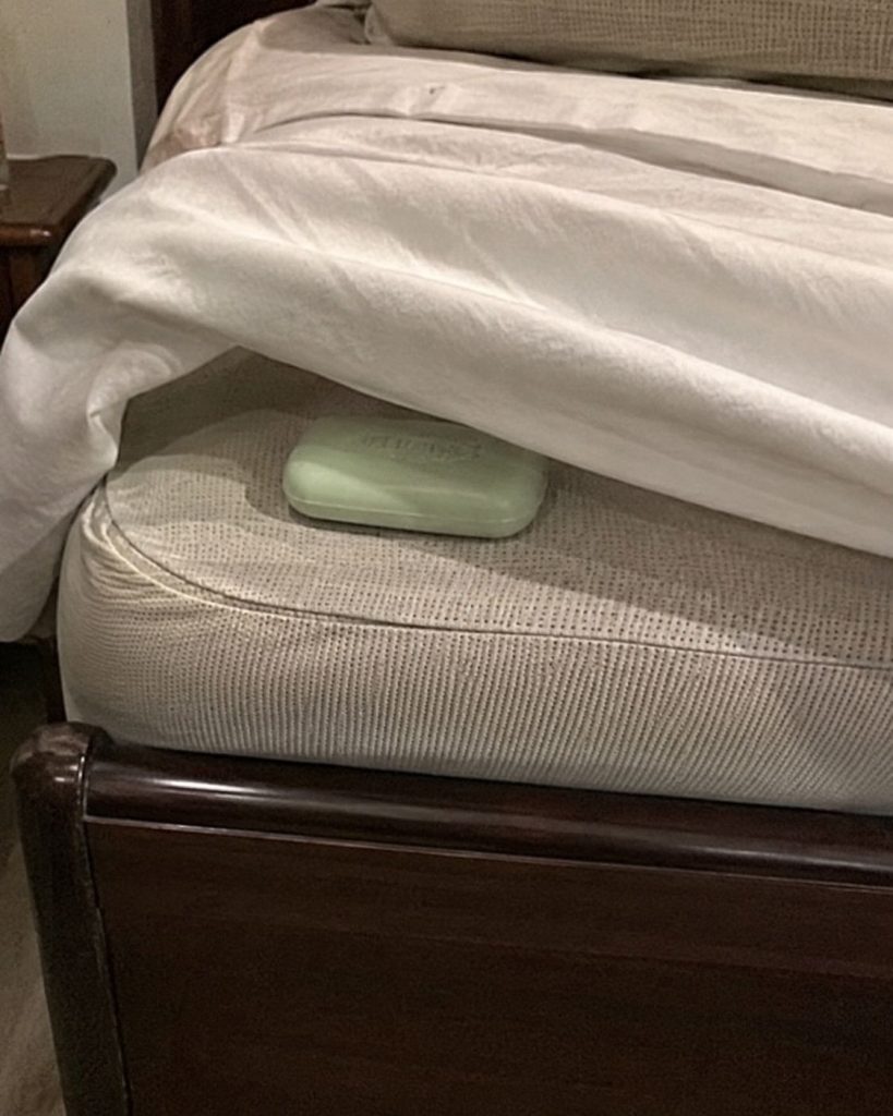 soap_under_sheet_under_200kb soap_under_sheet_under_200kb